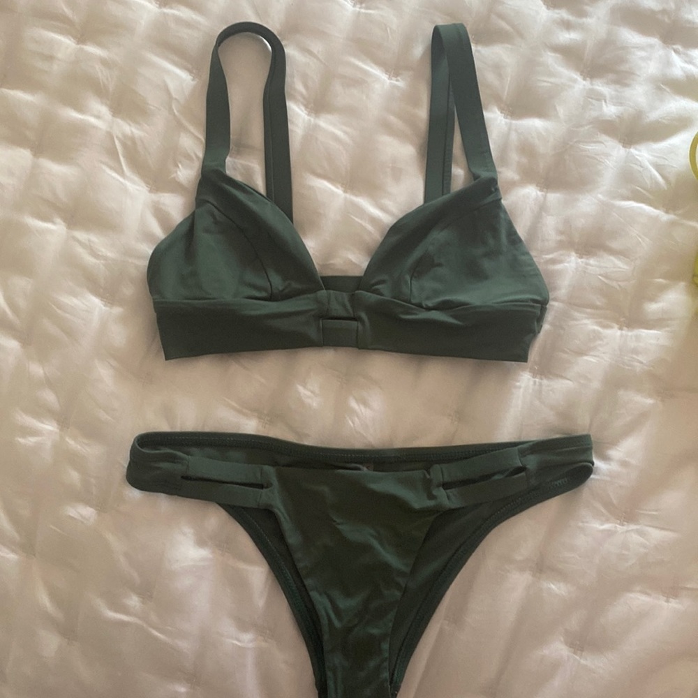 Vitamin A bikini set in dark green